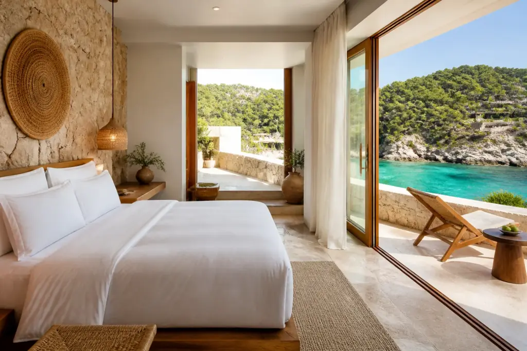 Deniz Manzaralı Deluxe oda ve koy manzaralı teras